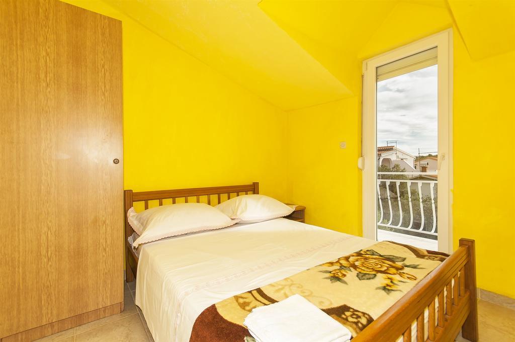 Apartments Luca 로고즈니차 외부 사진