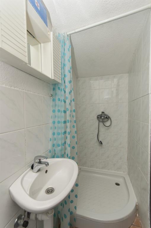 Apartments Luca 로고즈니차 외부 사진
